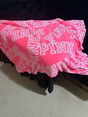 PINK Victoria's Secret Hot Pink & White Logo Throw Blanket